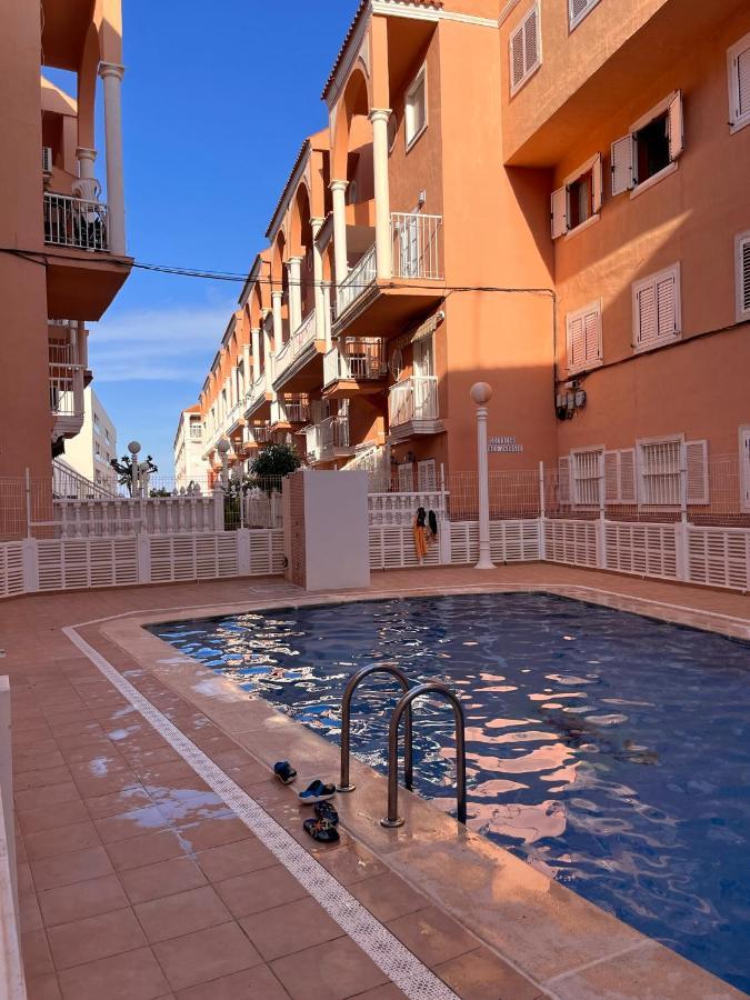 Apj Emperadores With Swimming Pool, 100 M From La Mata La Mata (Torrevieja)